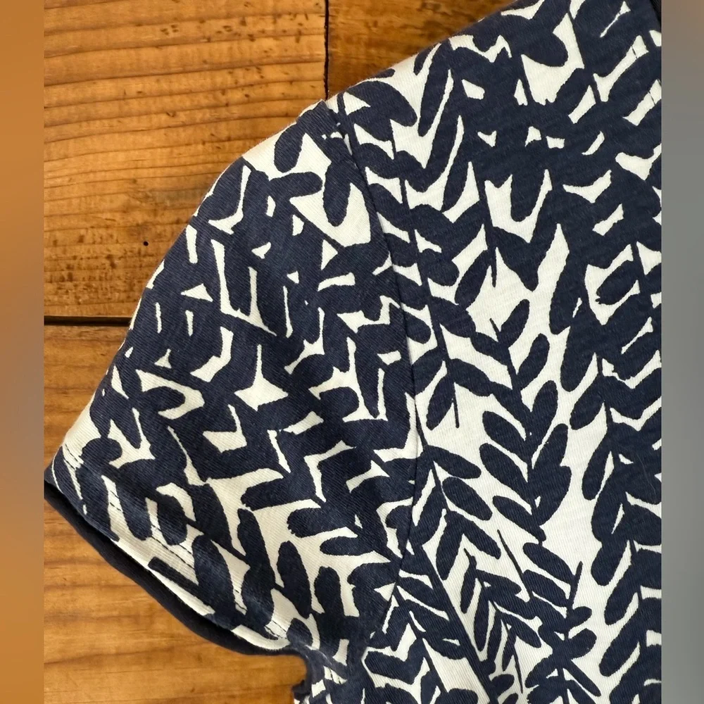 Women’s Boden Navy and White Floral Cotton Knit Dress - Size 6 - Picture 6 of 7